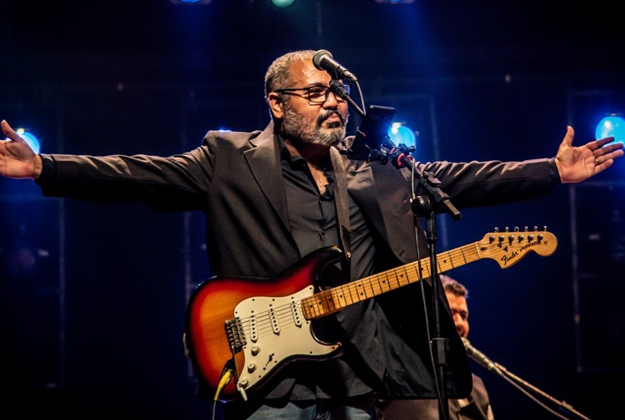 ClaudioOliveira-897x591.png